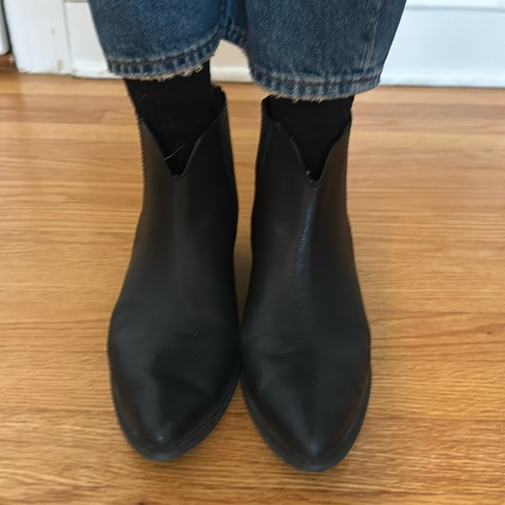 Madewell Black Leather Western Chelsea Ankle Boots